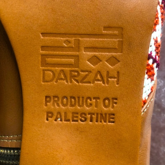 Tatreez Oxford Shoe from Darzah - Picture 8 of 9